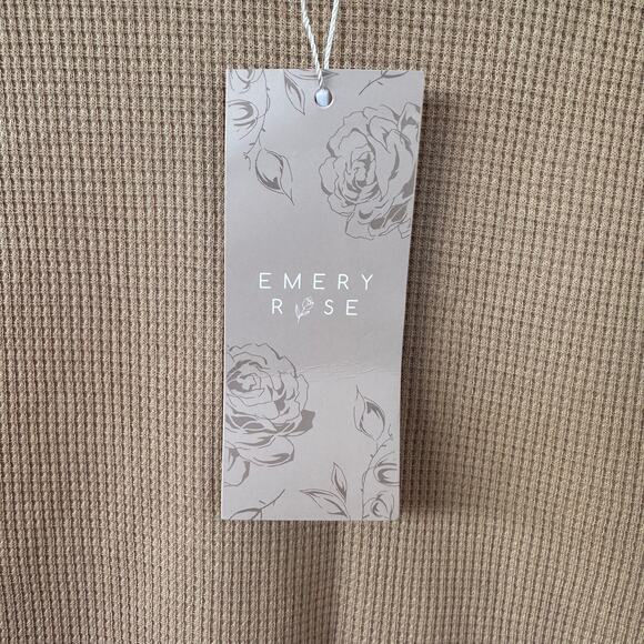 Emery Rose Boho Sleeveless Top Womens Sz M Tan Waffle Knit Crocheted Tassled - Picture 7 of 8